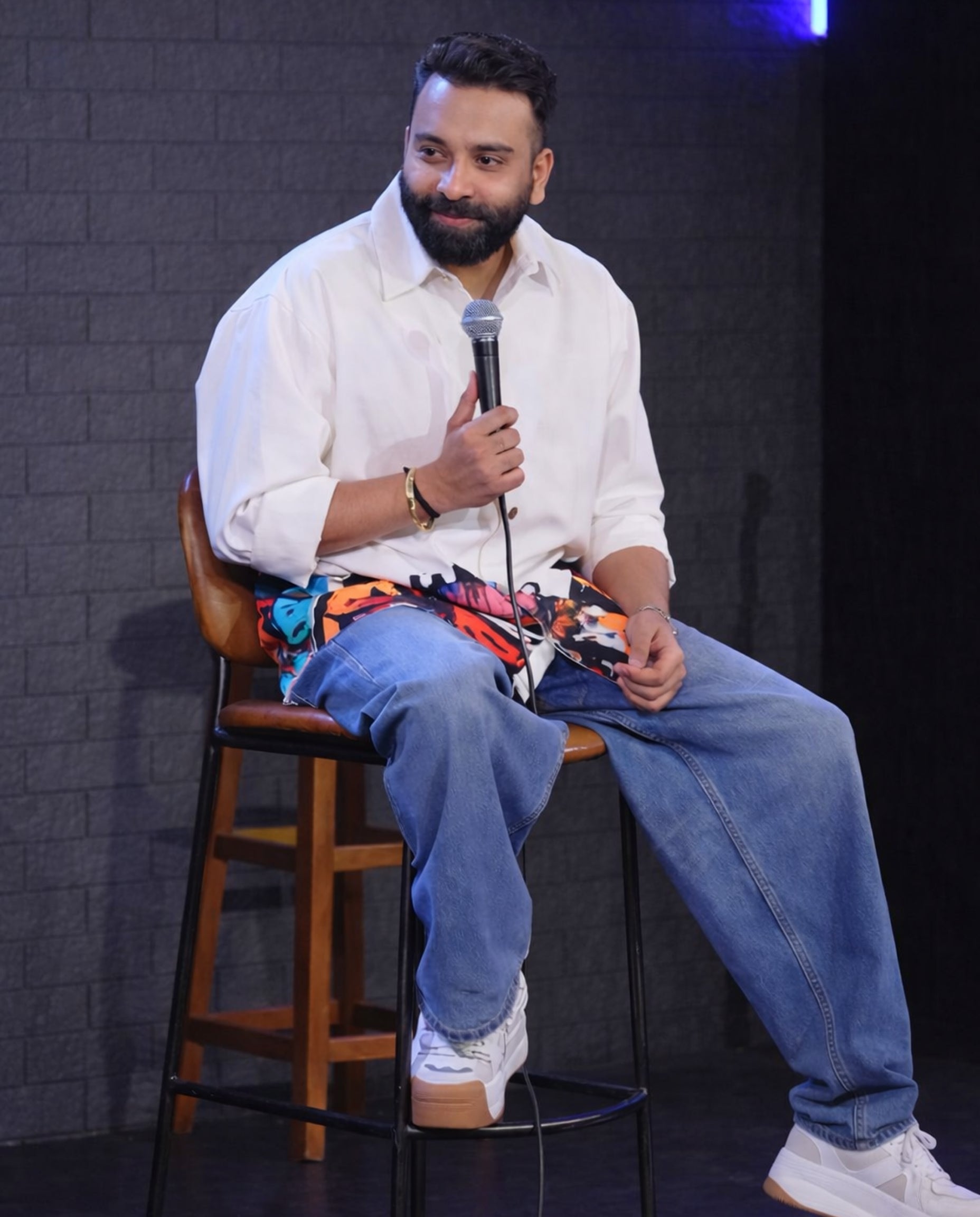 Anubhav Singh Bassi in Punks Godhead- Ivory